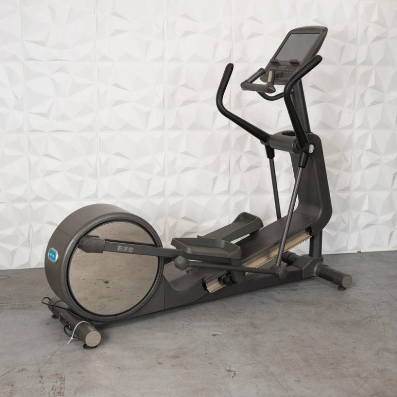 Muscle D Fitness Commercial Elliptical Trainer Touch Screen